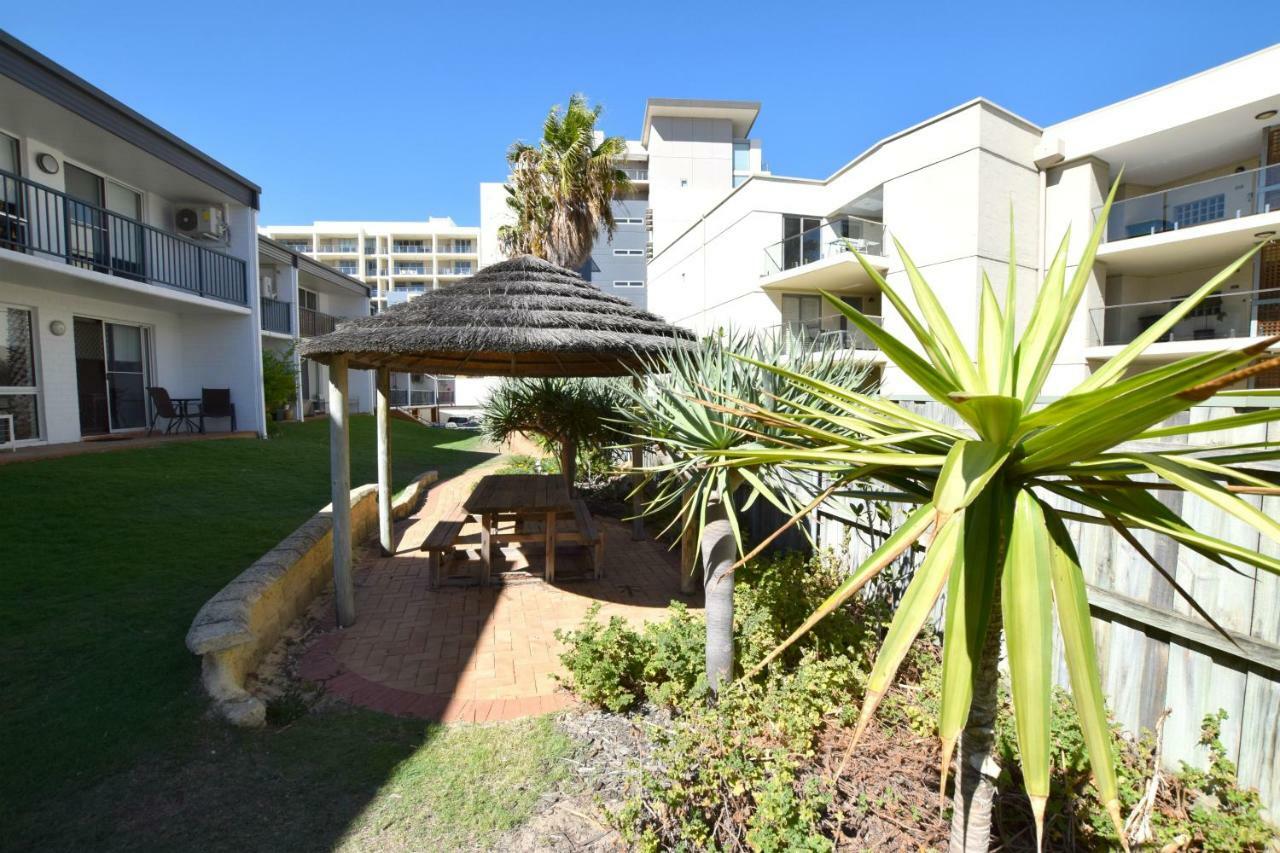 West Beach Lagoon 114 – Ocean Views West Perth Exterior foto